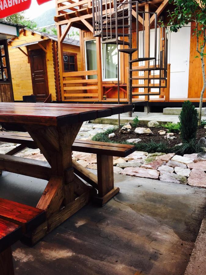 Guest House Vladimir 가그라 외부 사진